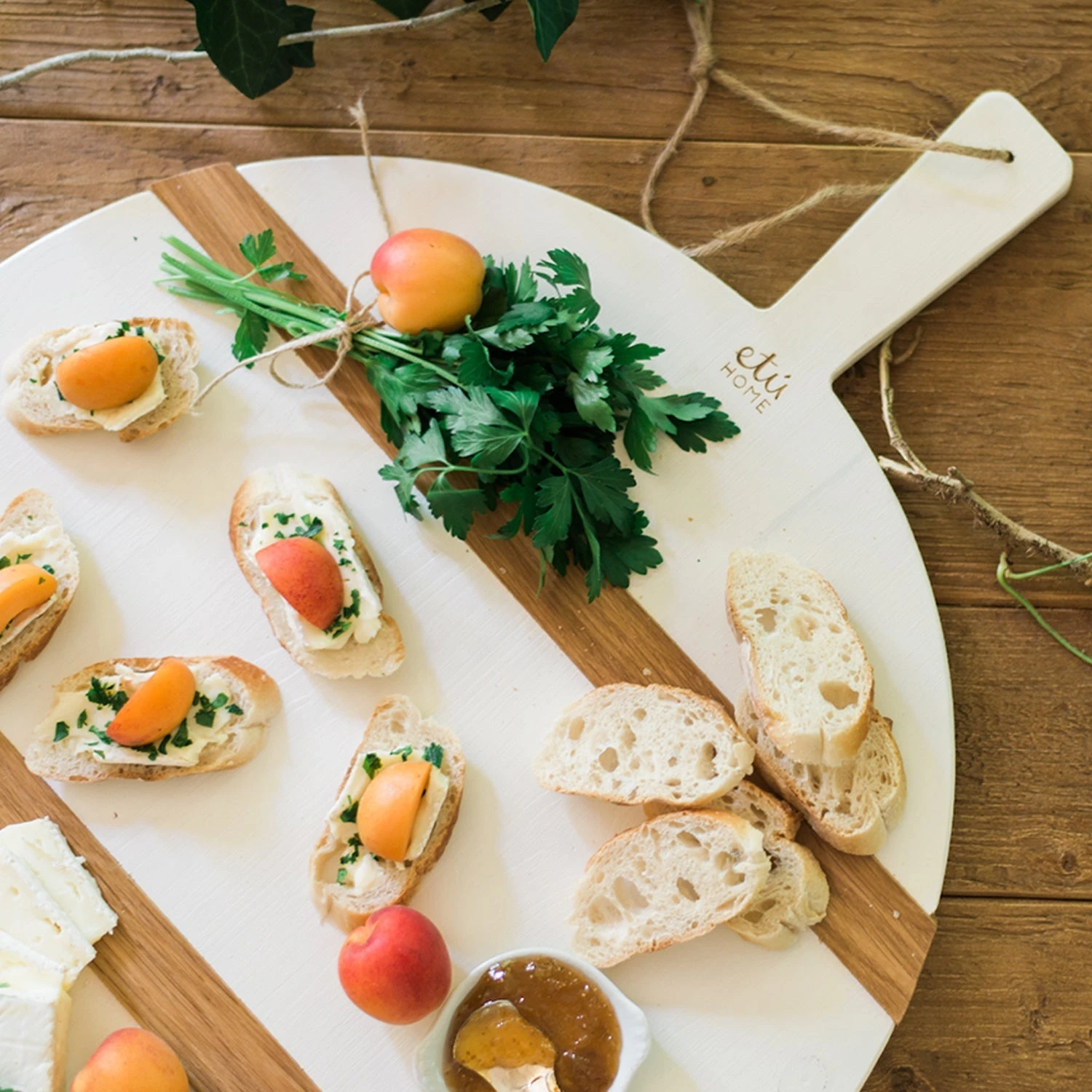Round Charcuterie Board - White 7 Round Charcuterie Board - White - Image 7