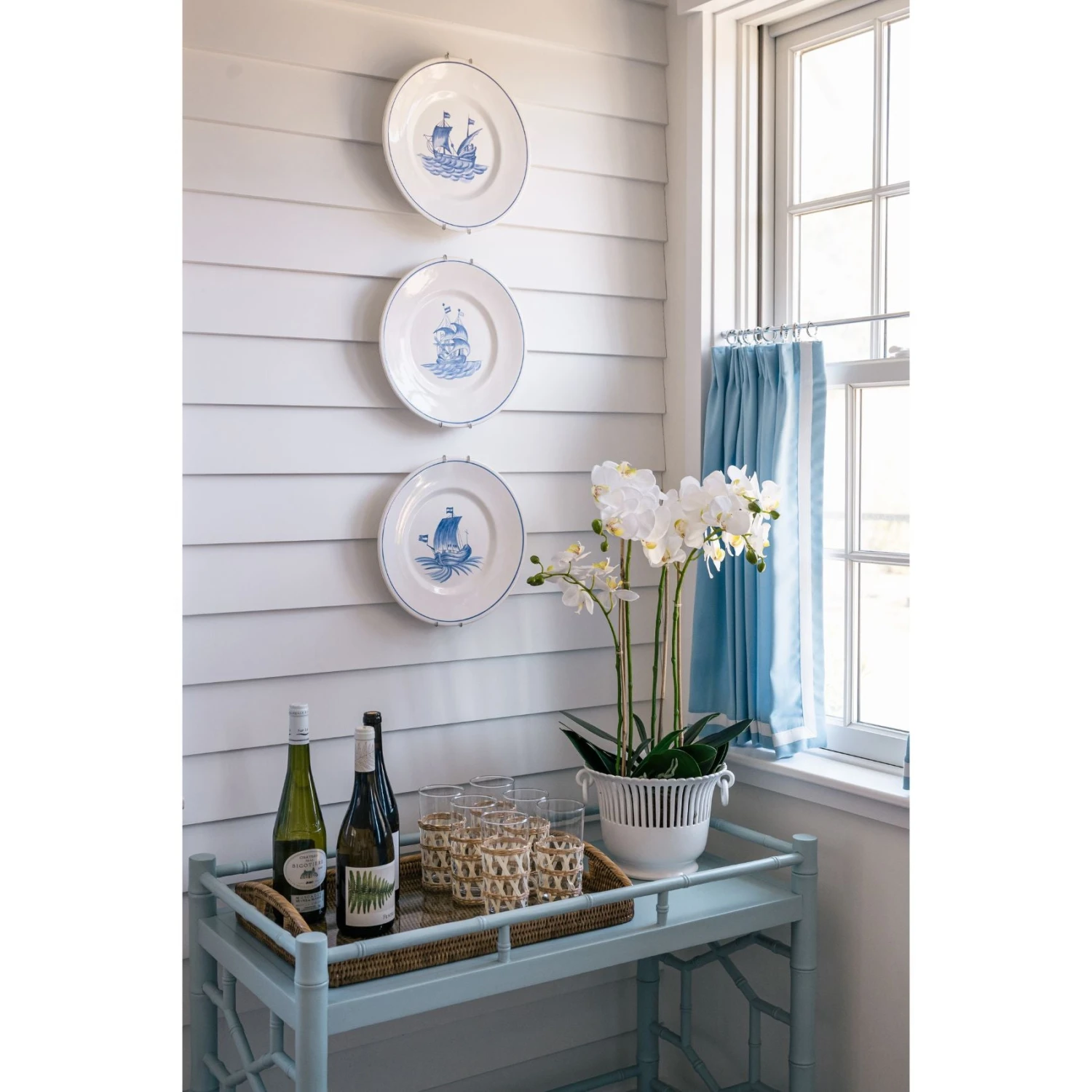 Bateau Hand Painted Dinner Plate - Set Of 3 2 Bateau Hand Painted Dinner Plate - Set Of 3 - Image 2